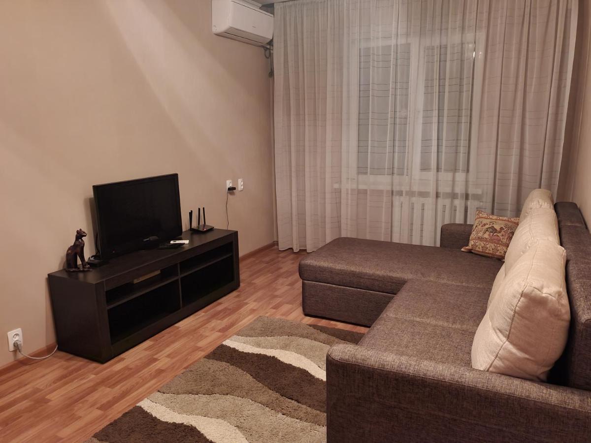 2-Х Комнатная Квартира Посуточно Shymkent Bagian luar foto